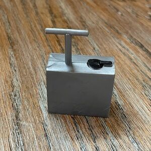 Vintage G.I. Joe Snow Station Detonator💥